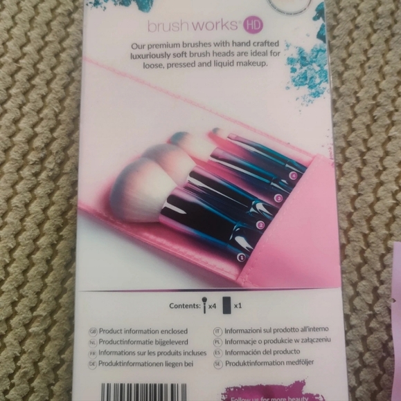 Brush Works HD Face brushed - Picture 4 of 4